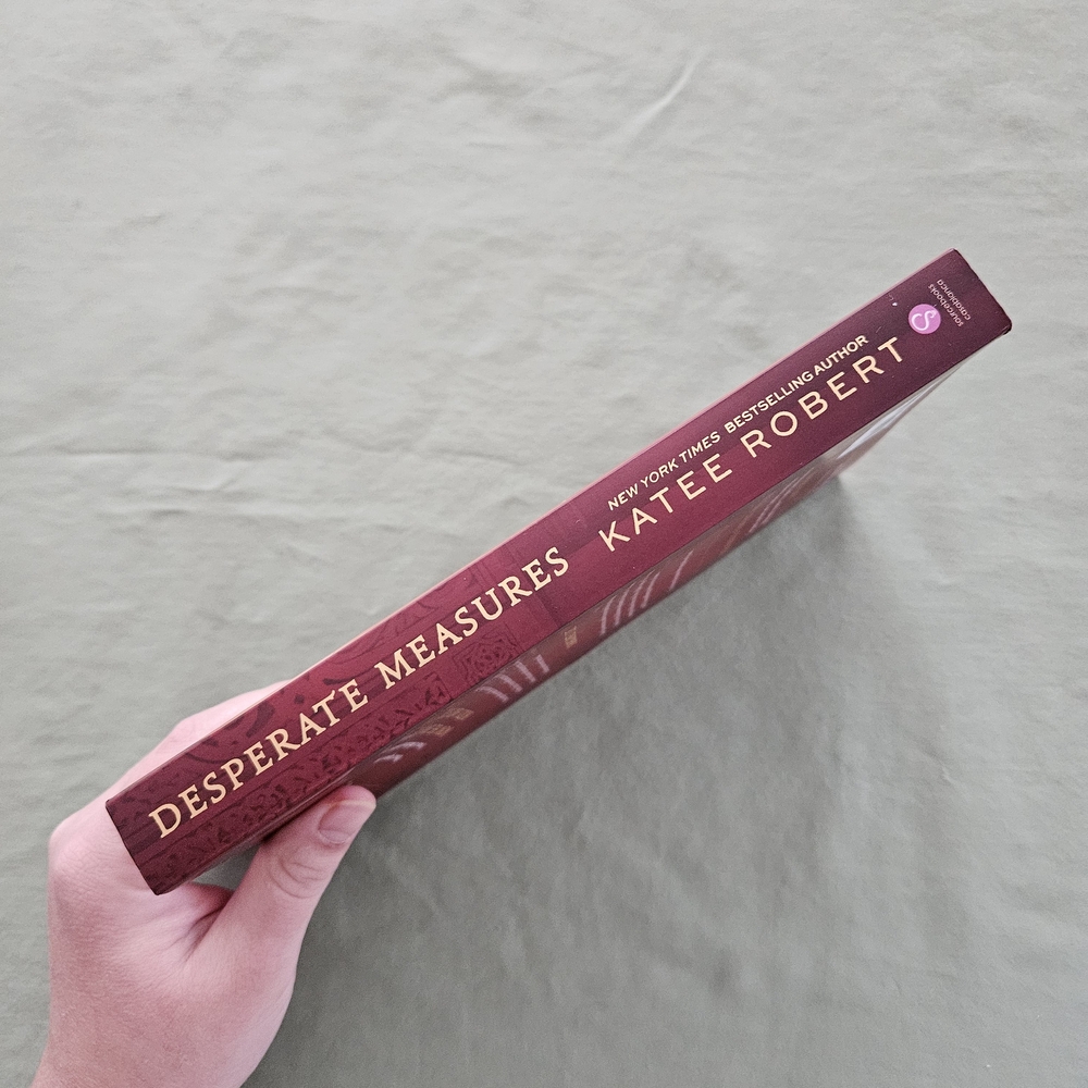 Desperate Measures Wicked Villains 1 by Katee Robert - Paperback Special Edition - Picture 6 of 8